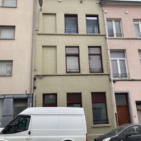 Awesome Studio In Marolles Apartment Brussels Ngoại thất bức ảnh